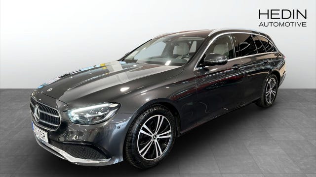 Mercedes-Benz E220 2022