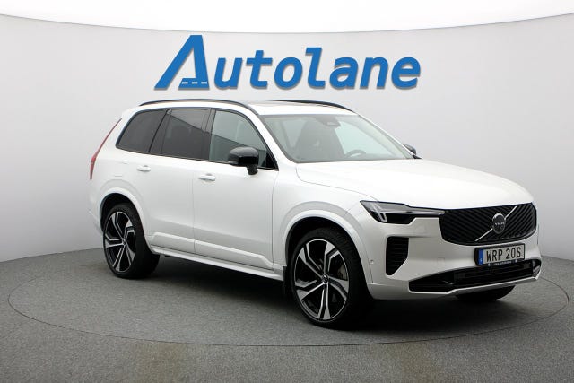 Volvo XC90 2025