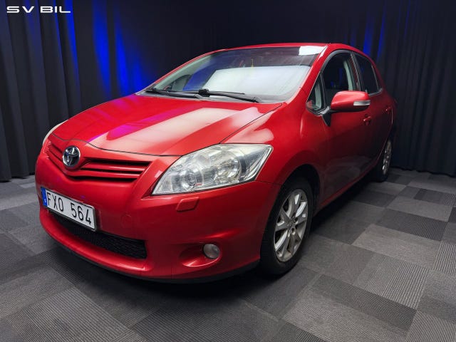 Toyota Auris 2011