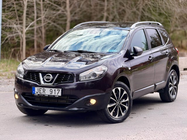 Nissan Qashqai+2 2011