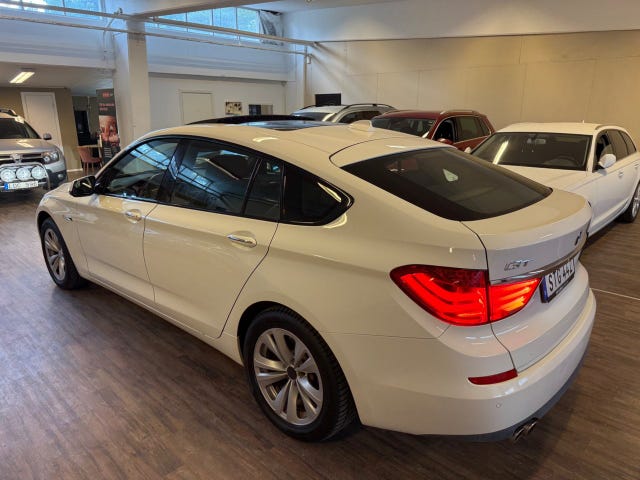 BMW 530d 2011 – bild 2