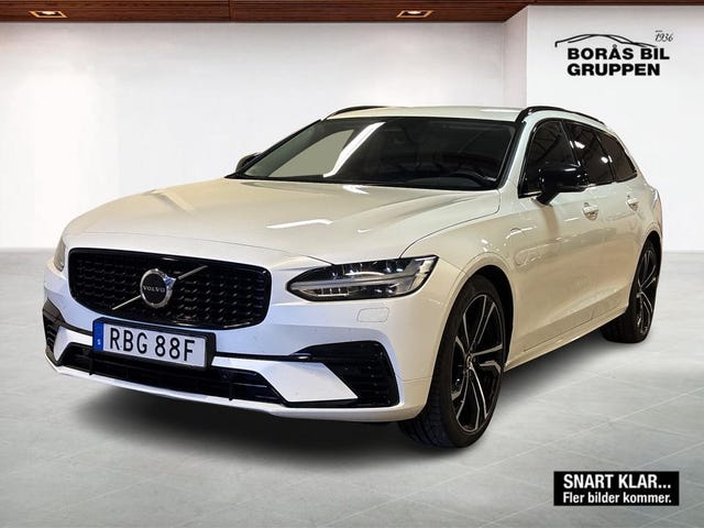 Volvo V90 2025