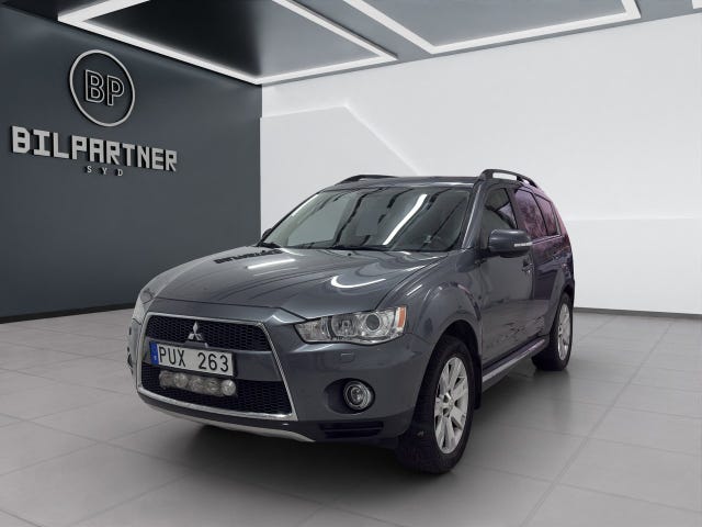 Mitsubishi Outlander 2012