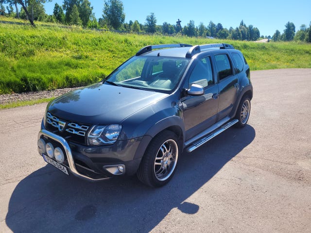 Dacia Duster 2015