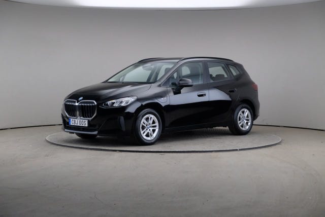 BMW 225e 2023