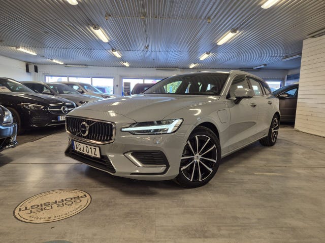 Volvo V60 2024