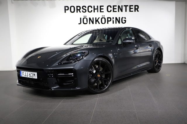 Porsche Panamera 4 2026