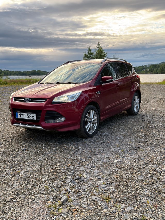 Ford Kuga 2016
