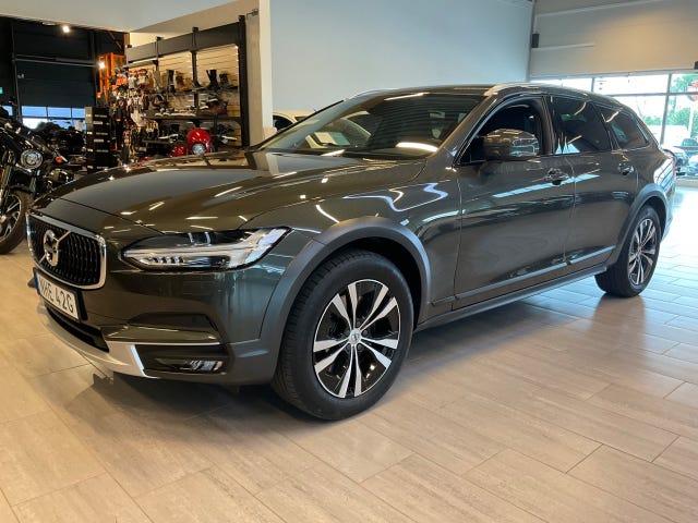 Volvo V90 Cross Country 2020