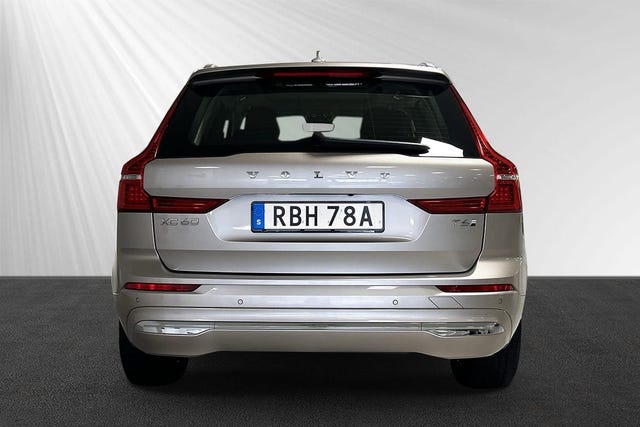 Volvo XC60 2025 – bild 2