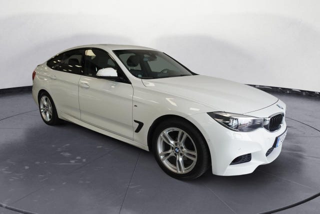 BMW 320i 2019