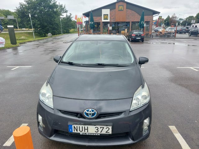 Toyota Prius 2011