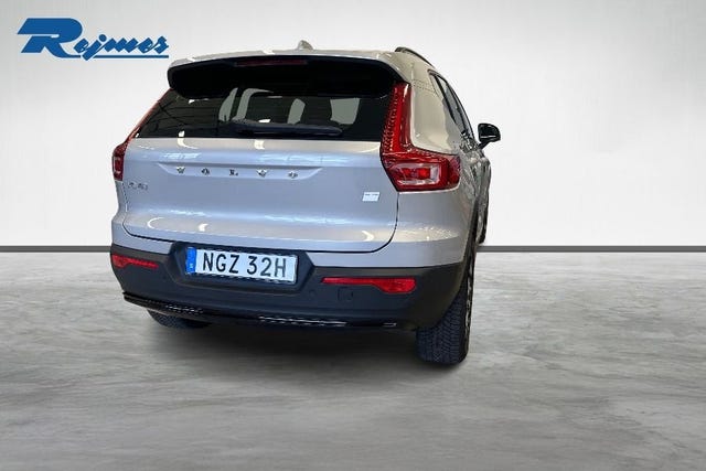Volvo XC40 2024