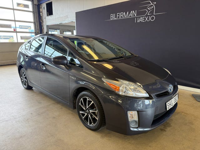 Toyota Prius 2011
