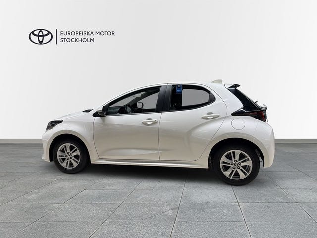 Toyota Yaris 2023 – bild 3