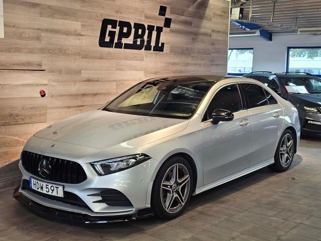 Mercedes-Benz A200 2021