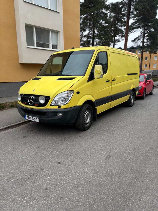 Mercedes-Benz Sprinter 319 2012