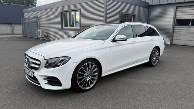 Mercedes-Benz E220 2019