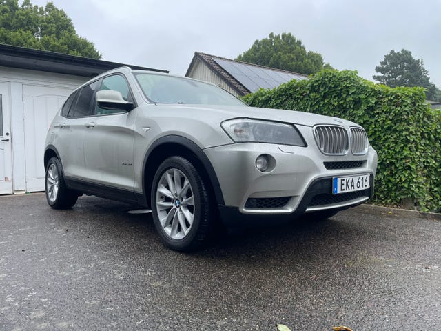 BMW X3 2011