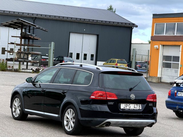 Volkswagen Passat Alltrack — bild 8 av 11