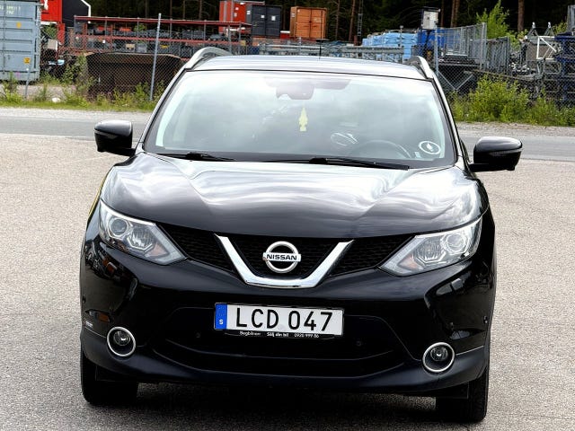 Nissan Qashqai — bild 2 av 10