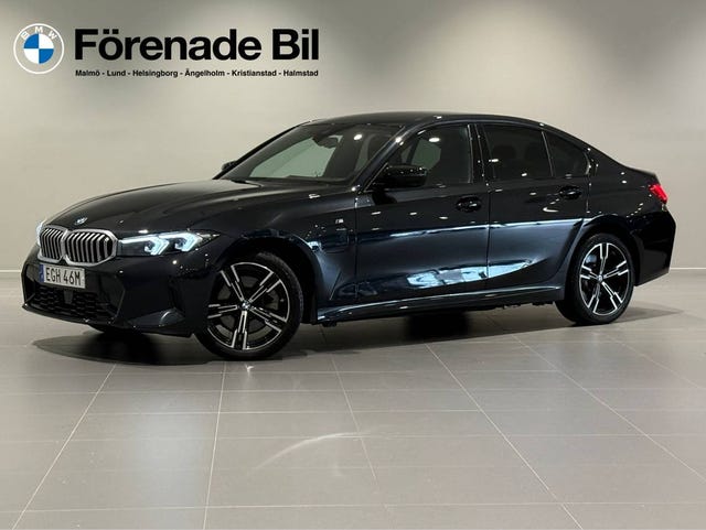 BMW 330e 2025