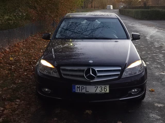 Mercedes-Benz C 180 2011