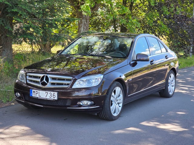 Mercedes-Benz C 180 2011
