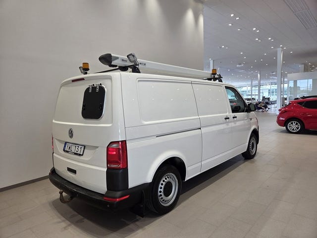 Volkswagen Transporter 2018 – bild 3