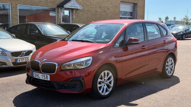 BMW 225xe 2020