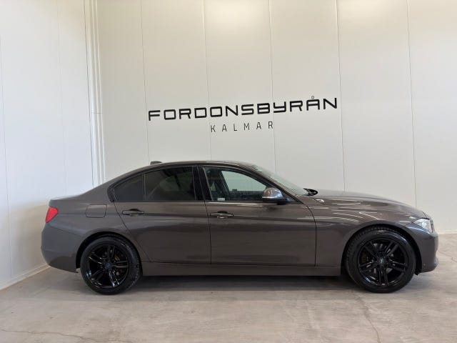 BMW 320d 2013 – bild 3