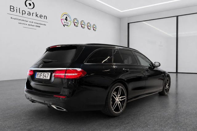 Mercedes-Benz E220 2017 – bild 2