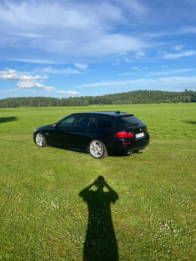BMW 525d 2011 – bild 2