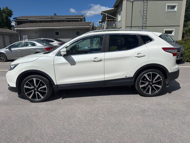 Nissan Qashqai 2015