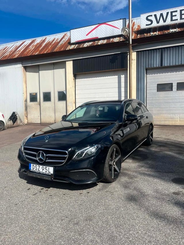 Mercedes-Benz E220 2019 – bild 4