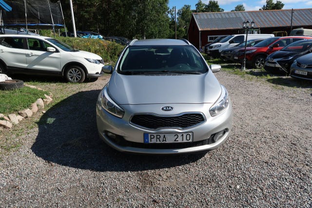 Kia Ceed 2014 – bild 3