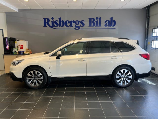 Subaru Outback 2016