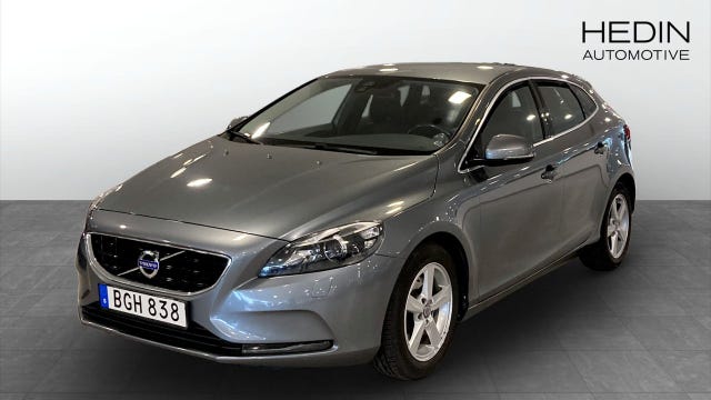 Volvo V40 2015