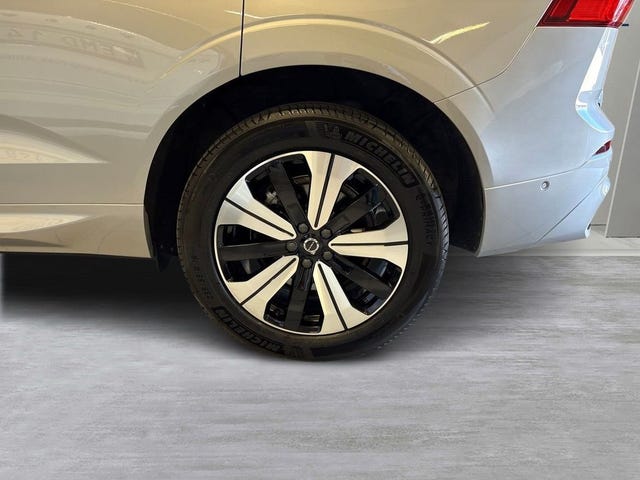 Volvo XC60 2025 – bild 3