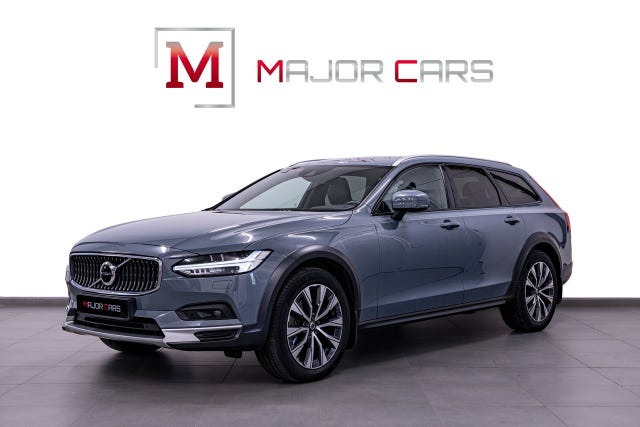 Volvo V90 Cross Country 2021