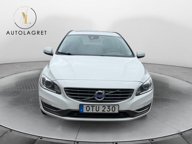 Volvo V60 2015 – bild 3