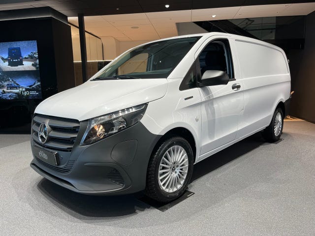 Mercedes-Benz eVito 112 2026
