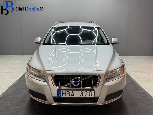 Volvo V70 2010