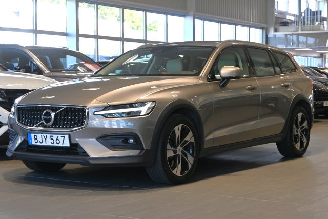 Volvo V60 Cross Country 2019