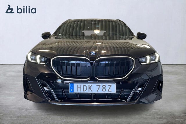 BMW 550e 2026 – bild 4
