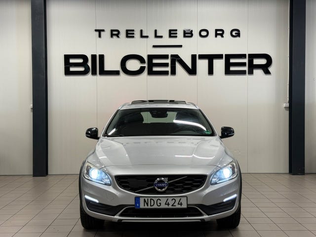 Volvo V60 Cross Country 2016 – bild 4