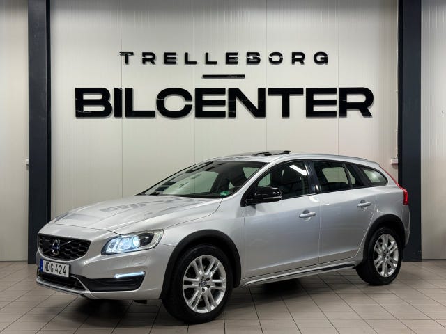 Volvo V60 Cross Country 2016
