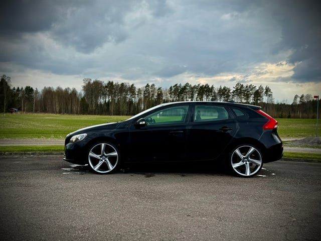 Volvo V40 2013