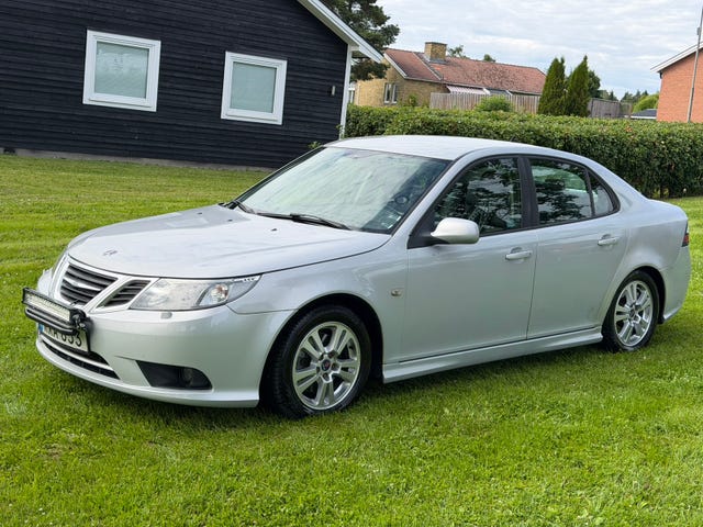 Saab 9-3 2010