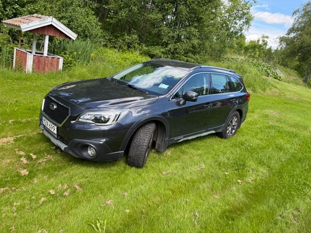 Subaru Outback 2016